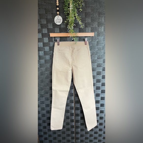 Justice Pull on Khaki Pants Girls Size 10 Slim - Picture 3 of 3